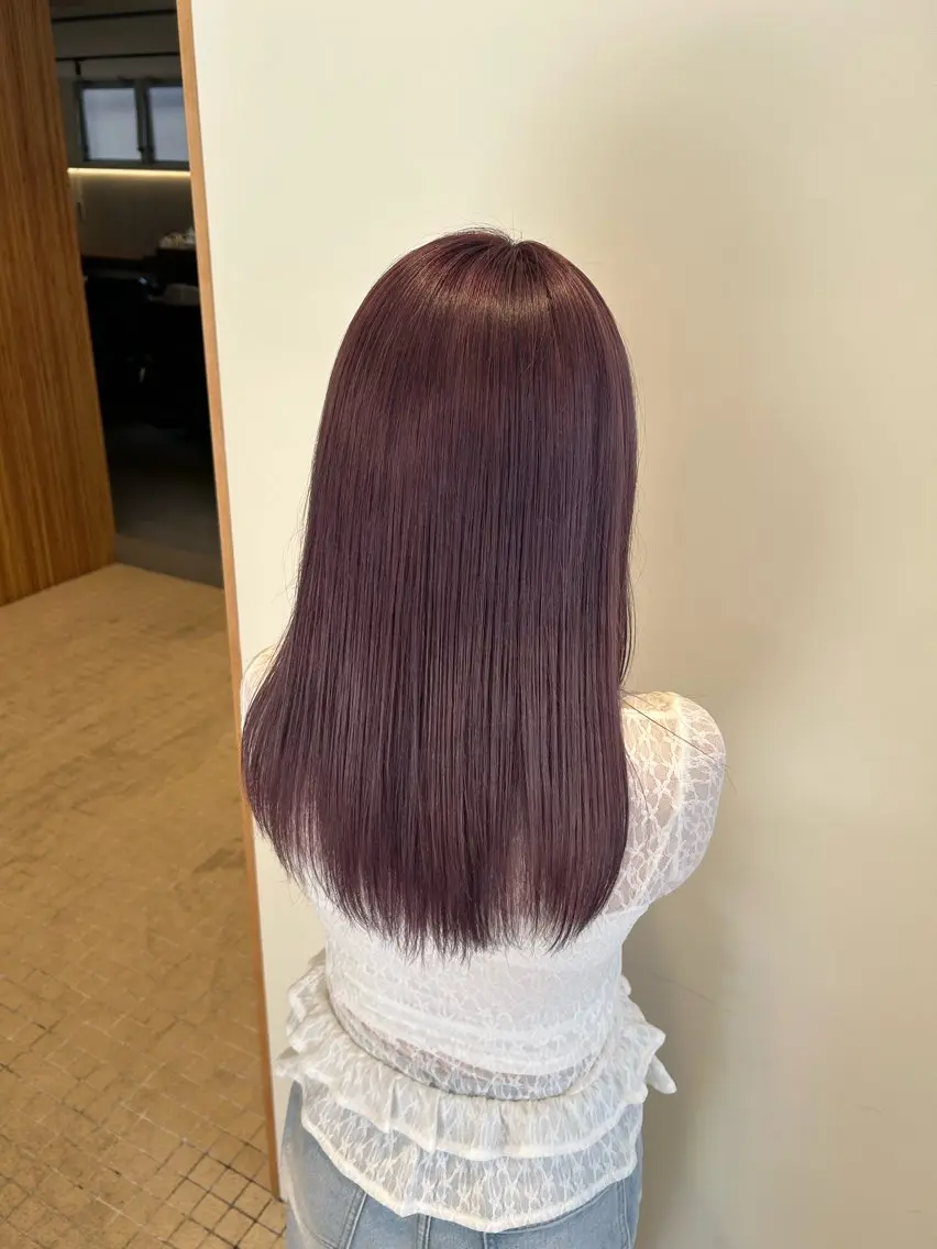 ロング ヘアカラー やなぎさわ はるなのヘアスタイル