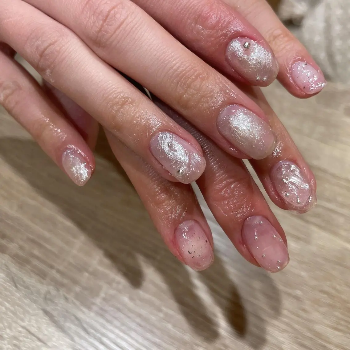 ネイル ニュアンスネイル liberté🫧 新小岩のネイルデザイン