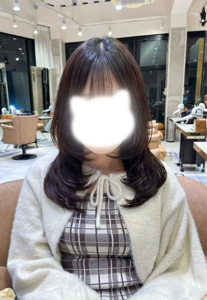 セミロング 🍯レイヤー/ボブ 🍯髪質改善️ みゆのヘアスタイル