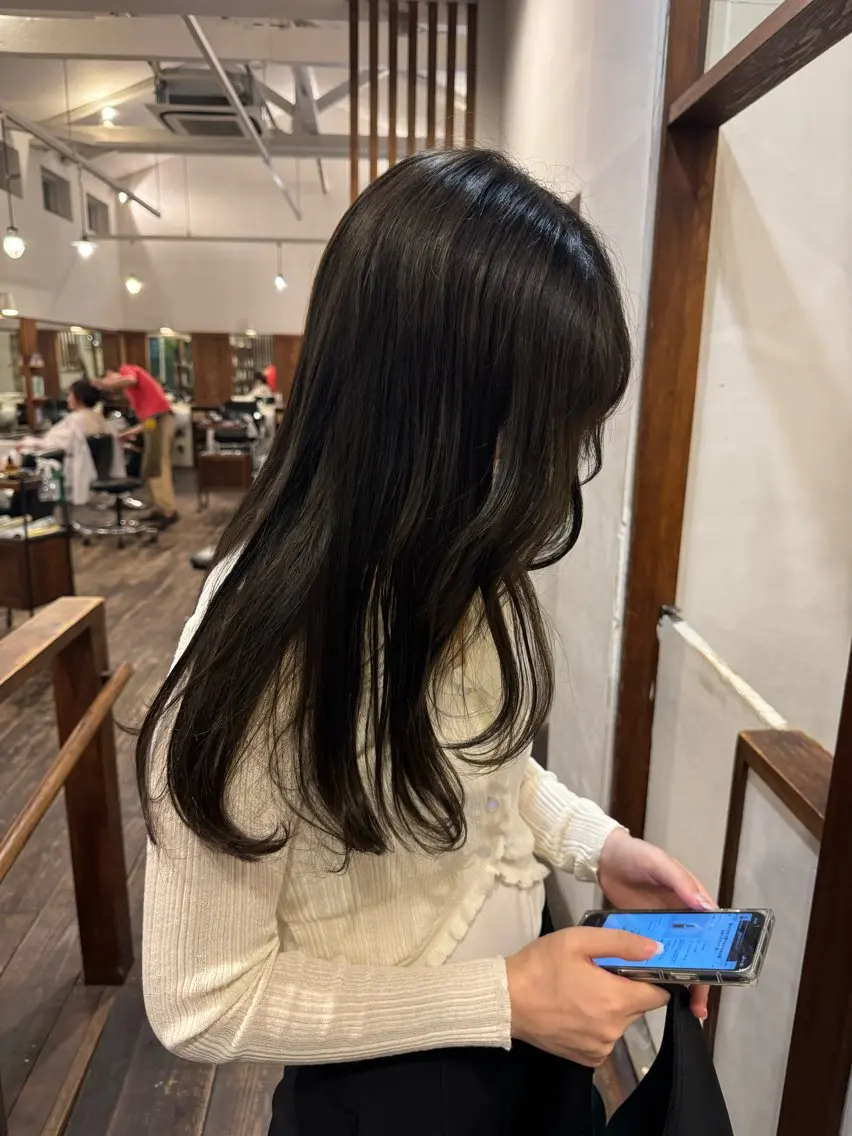 🌿ベーシックカラー+フローディアトリートメント🫧の写真
