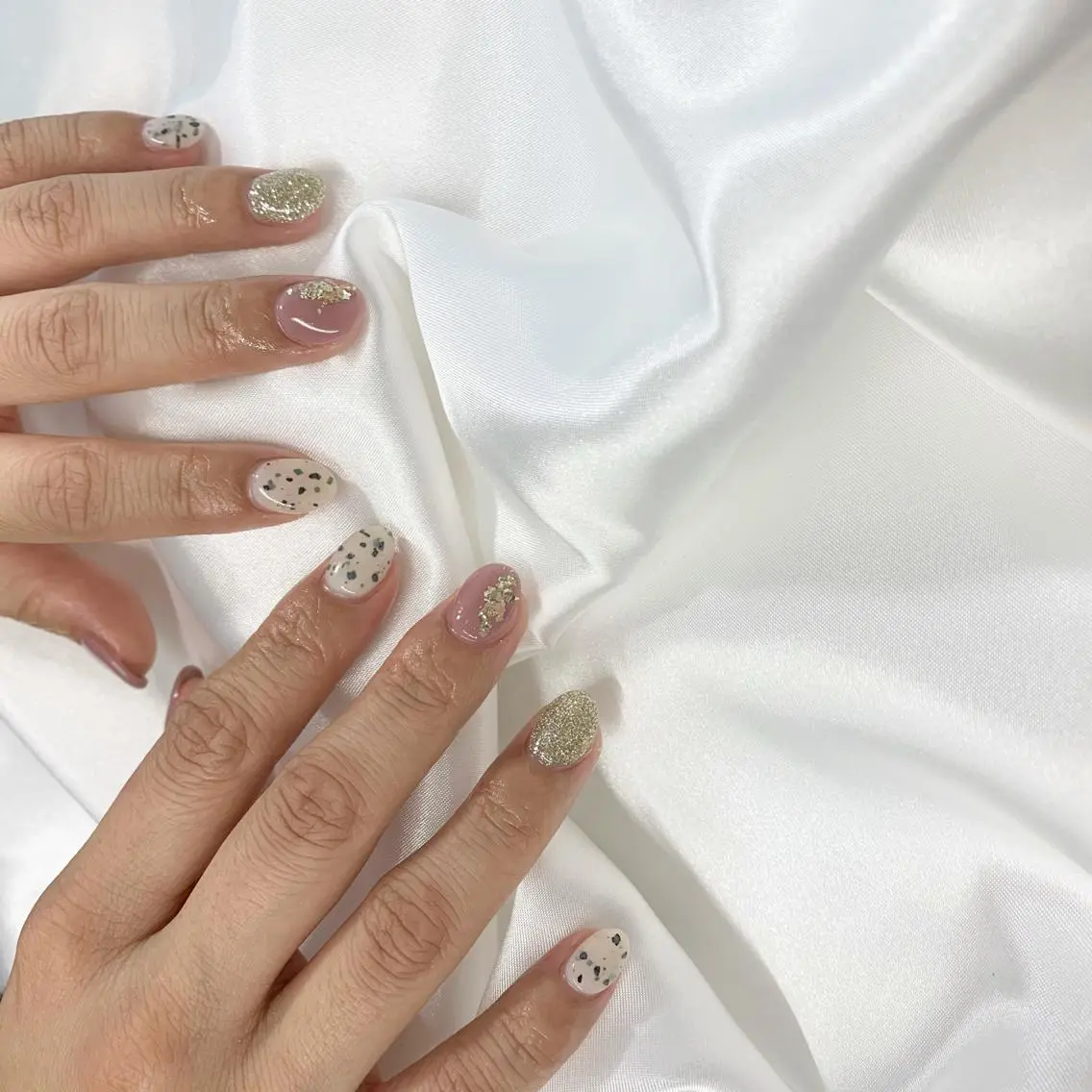 ネイル アートネイル new me"のネイルデザイン