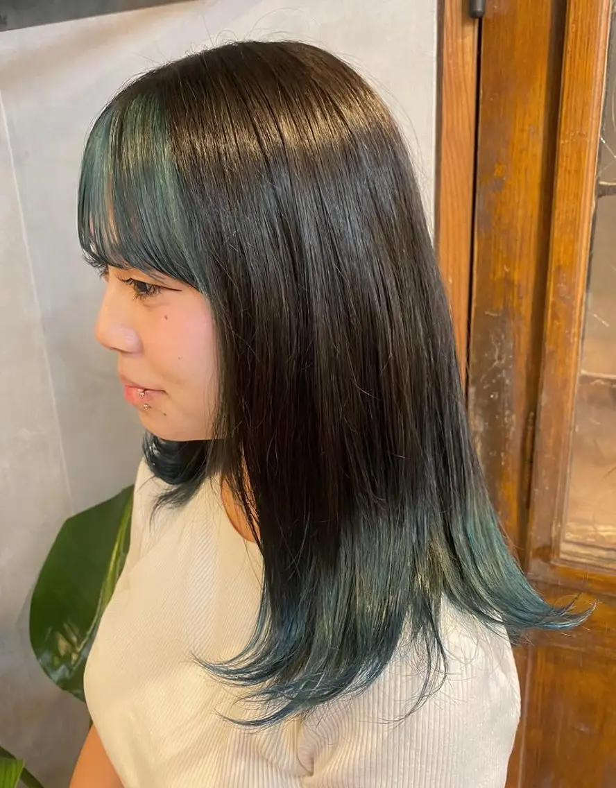 セミロング カラー ヘアアレンジ デザインカラー 烏山 達也のヘアスタイル