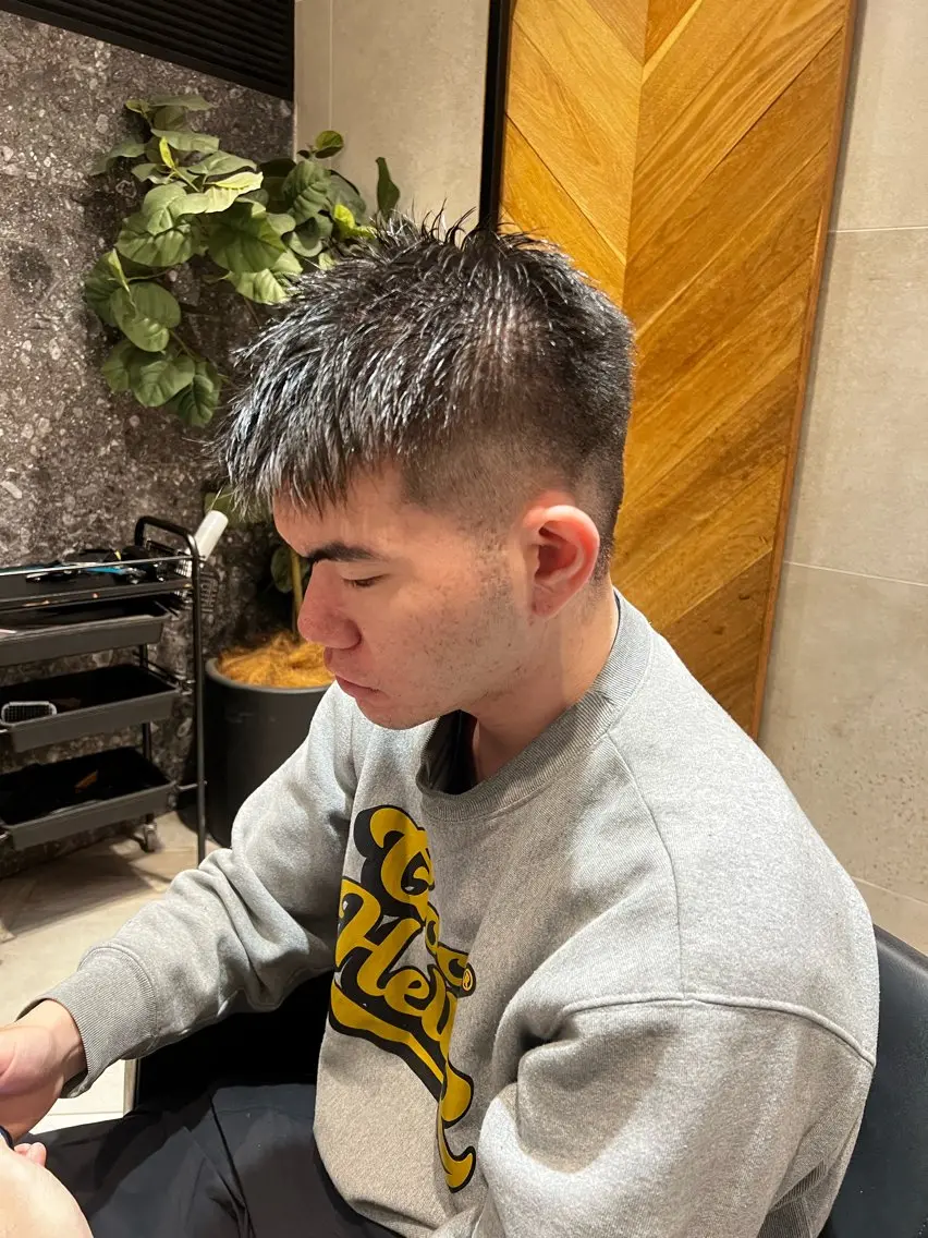 メンズ フェードカット カット 野崎 海翔のヘアスタイル