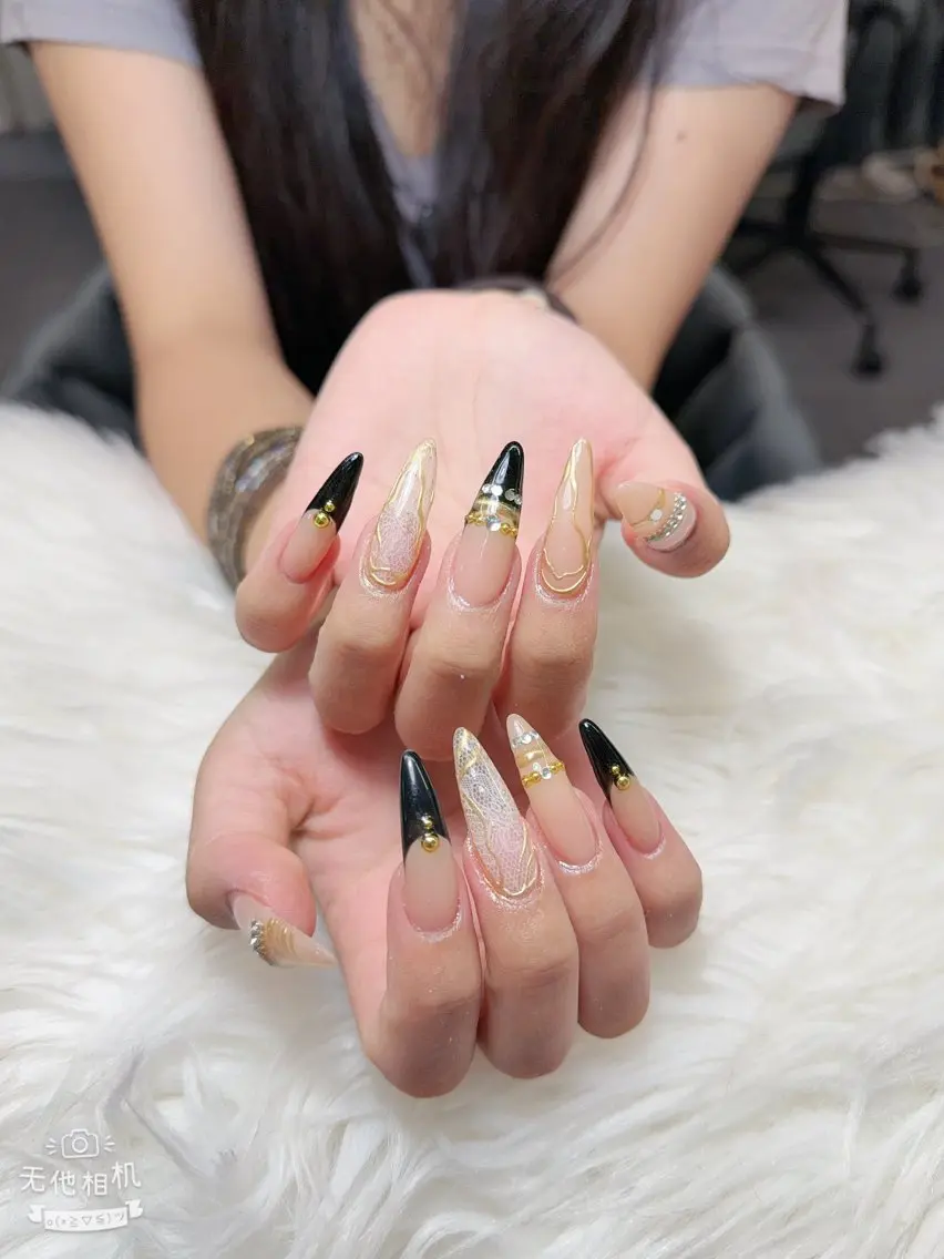 ネイル 長さ出し フレンチネイル グラデーション 韓国ネイル マグネットネイル ハンドネイル VB HEAVEN nailのネイルデザイン