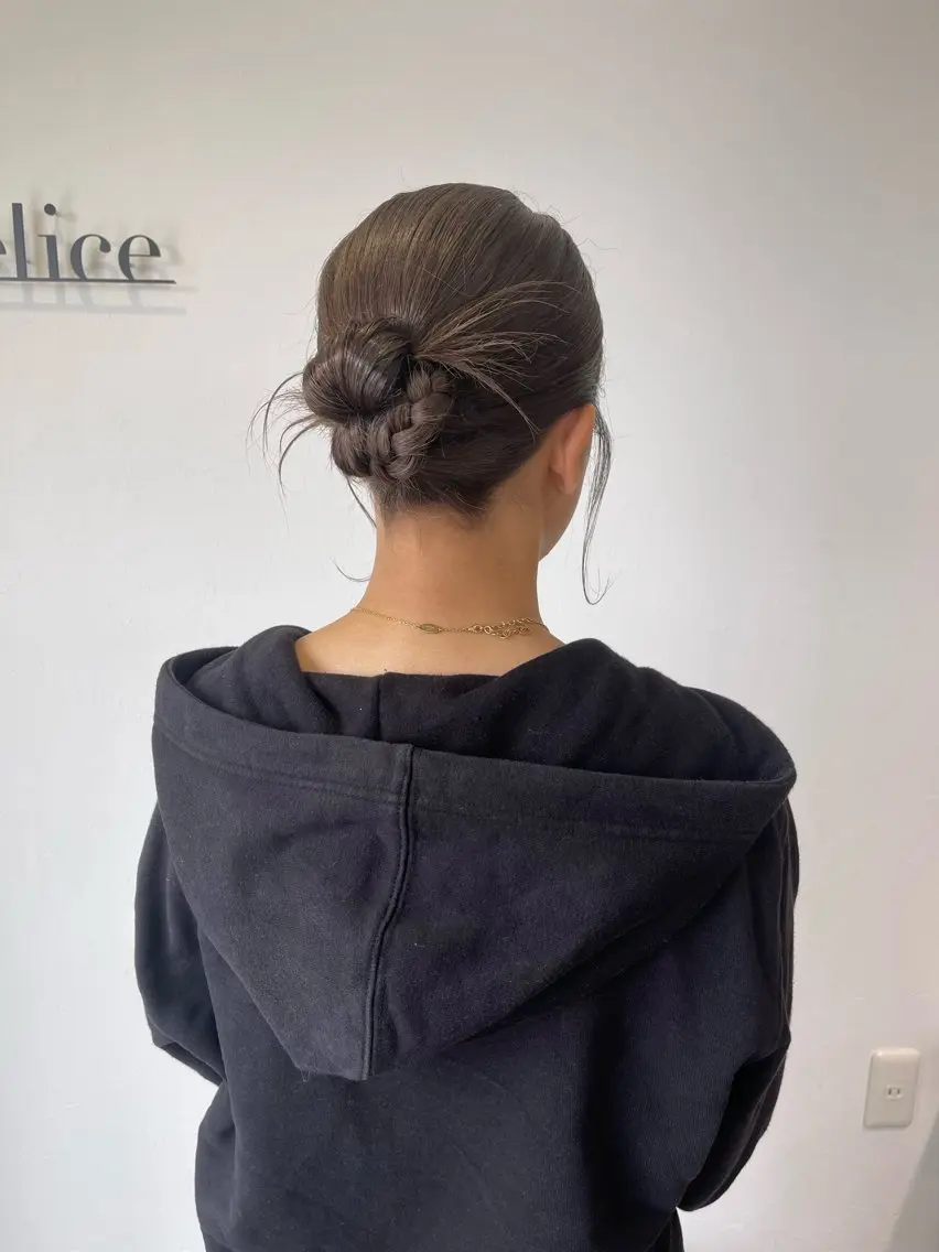 セミロング ヘアアレンジ ヘアセット Felice Erikaのヘアスタイル