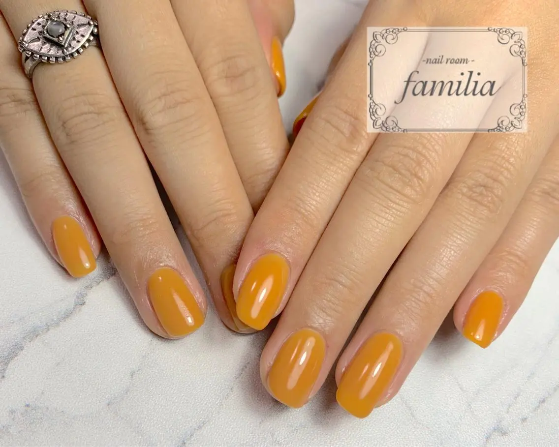 ネイル 黄色 -nailroom- familiaのネイルデザイン