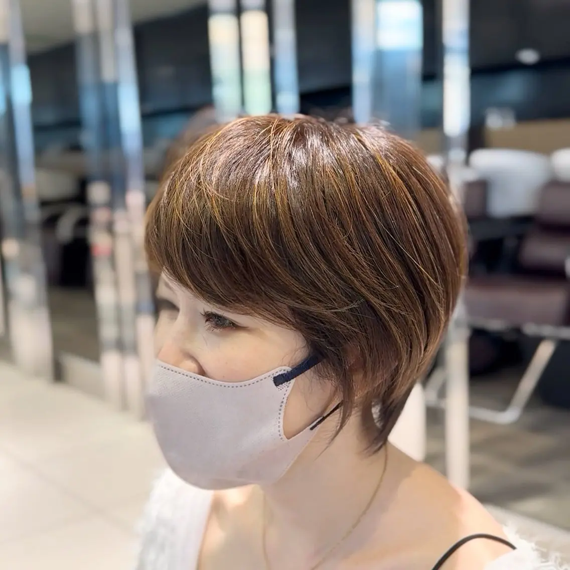 【初回限定】白髪ぼかしハイライト(根元染め込み)+似合わせショート ✨¥6,950の写真