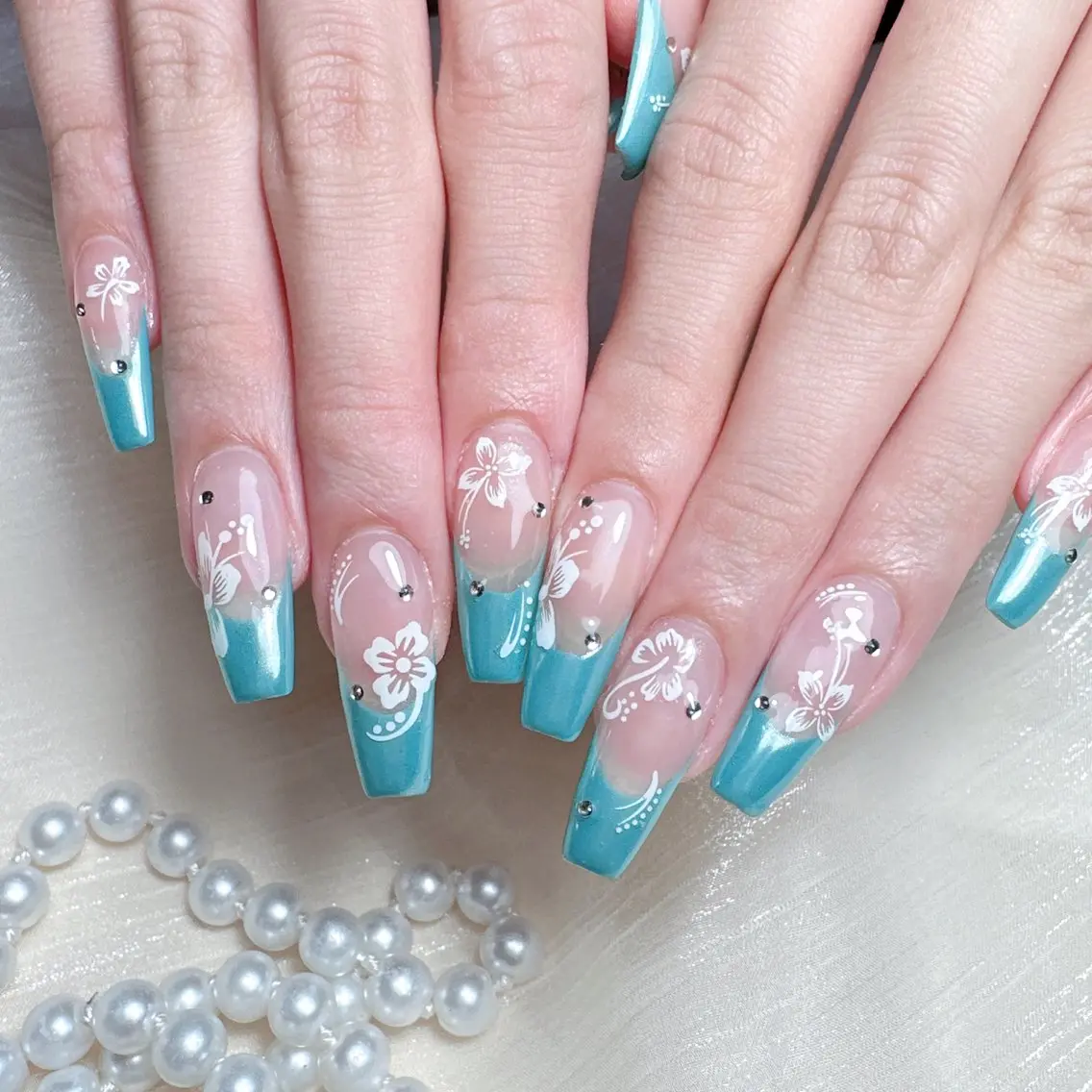 ネイル ハンドネイル M🌷nail 長さだし専門店のネイルデザイン