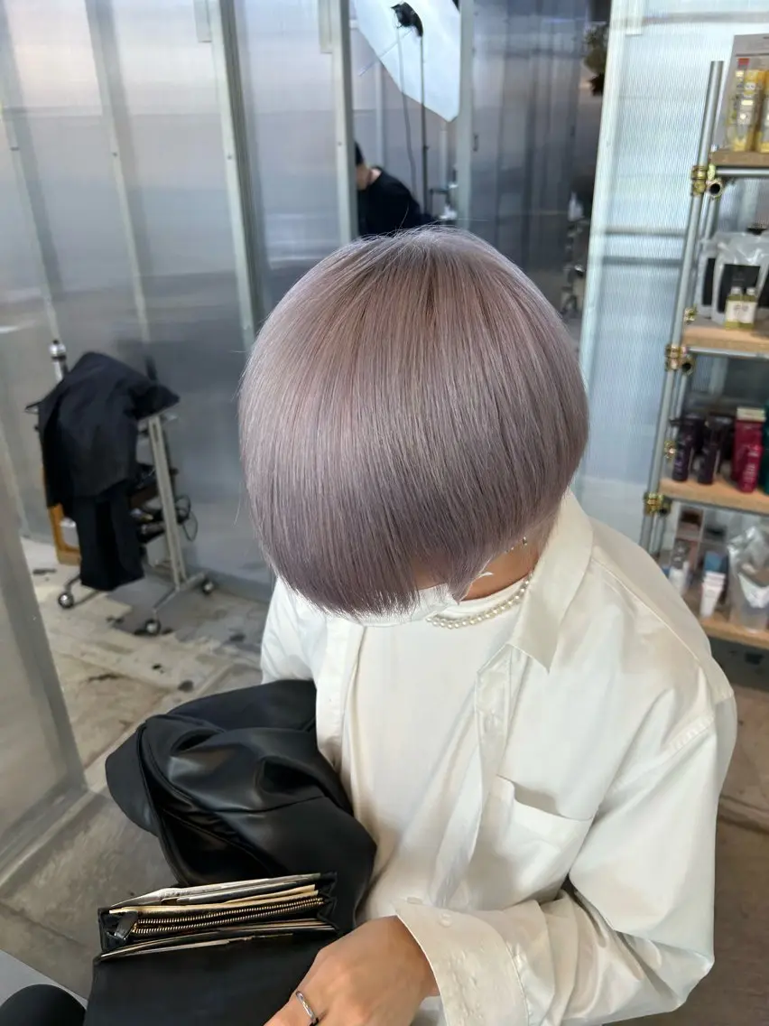 カラー ブリーチ 透明感カラー ダブルカラー イヤリングカラー ハイライトカラー カット ヘアカラー 『最新ヘア・髪革命』 🐬YUYA🐬のヘアスタイル