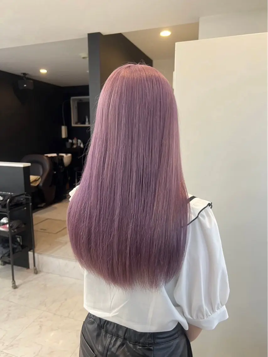 ロング カラー ラベンダーカラー カット ヘアカラー トリートメント レイヤー/ブリーチ/ エクステ💫ひかるのヘアスタイル