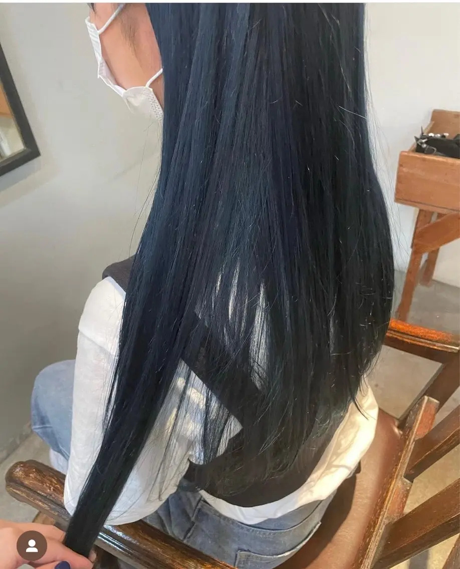 ロング カラー room3小出 奈央子のヘアスタイル