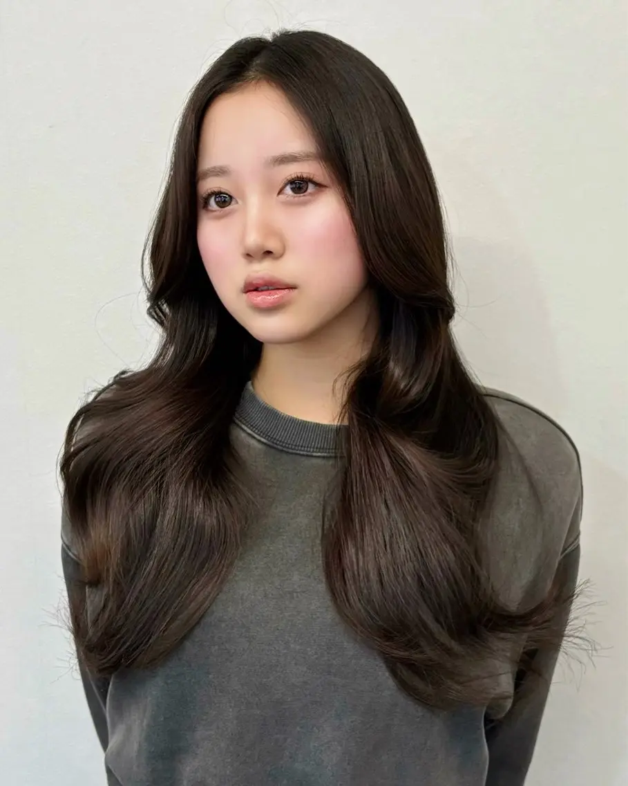 ロング カット ヘアカラー トリートメント 梅田/髪質改善× 艶カラー💎miyuのヘアスタイル