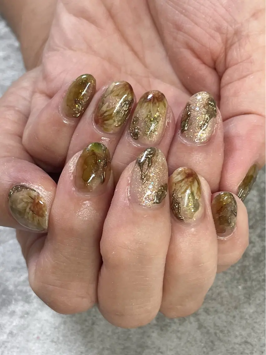 ネイル ハンドネイル FIORITURA aiのネイルデザイン