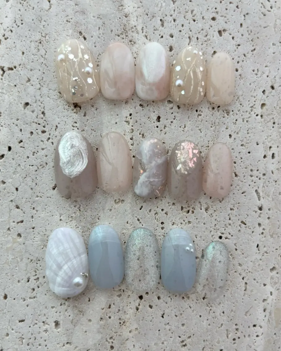 【ご新規様オフ無料】ハンド🤲季節の定額コース (華やかデザイン)カラー変更okです!の写真
