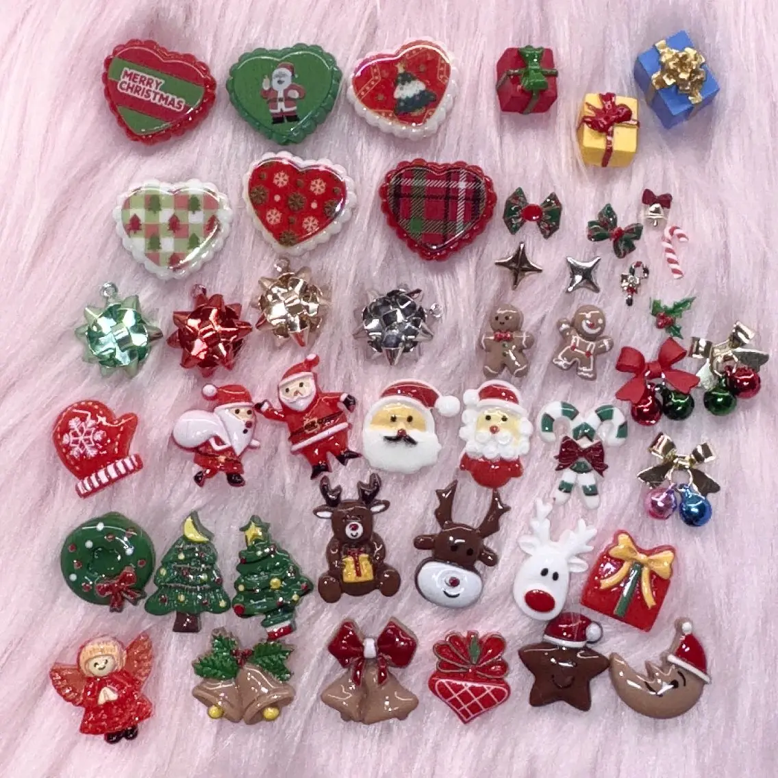 ネイル 冬ネイル クリスマス ハンドネイル RIEKO🍒 ワンホン♡推しネイルのネイルデザイン