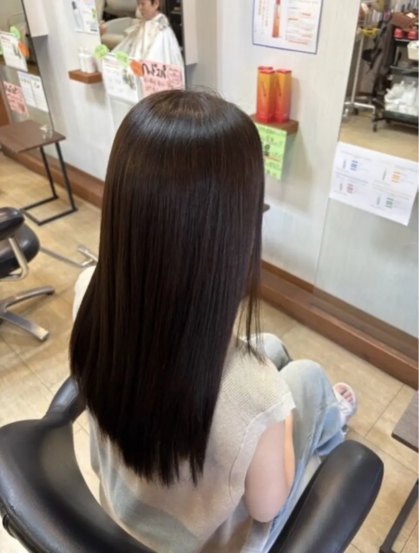 岡本 勝仁のヘアスタイル