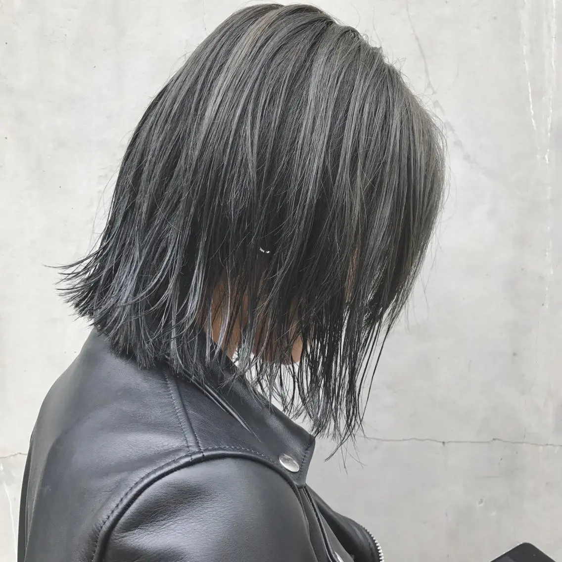 ミディアム カラー ハイライトカラー ハイライト ヤスドミ ケイスケのヘアスタイル