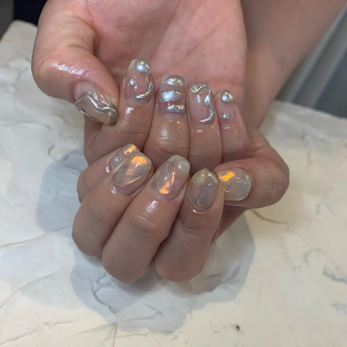 ネイル ニュアンスネイル ハンドネイル Natsuko 🪼のネイルデザイン