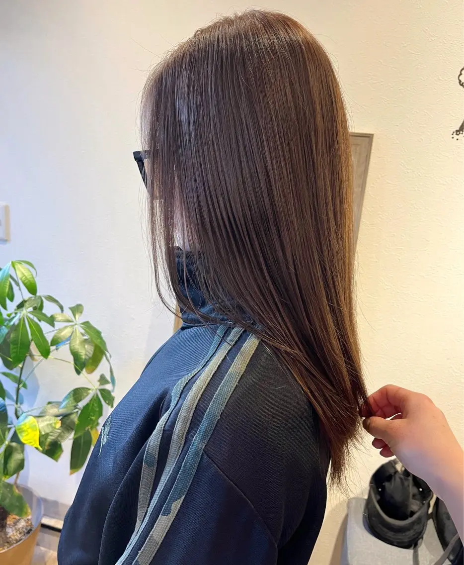 セミロング ラベンダーベージュ トリートメント カット ヘアカラー トリートメント 上品な暖色/丸みボブ Chie🪷のヘアスタイル