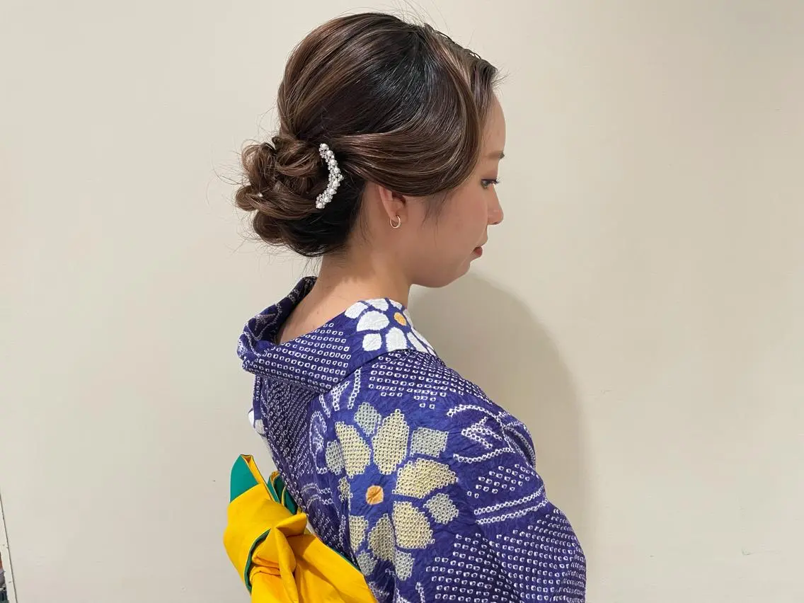 ミディアム ヘアアレンジ ヘアセット . Chisaのヘアスタイル