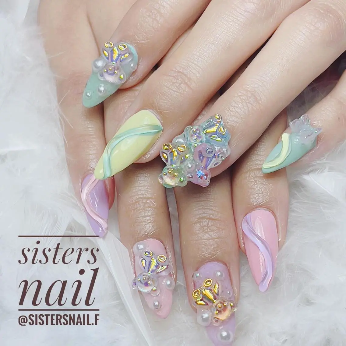 ネイル アートネイル キラキラネイル ぷっくりネイル スカルプネイル ブライダルネイル sisters nail.fのネイルデザイン