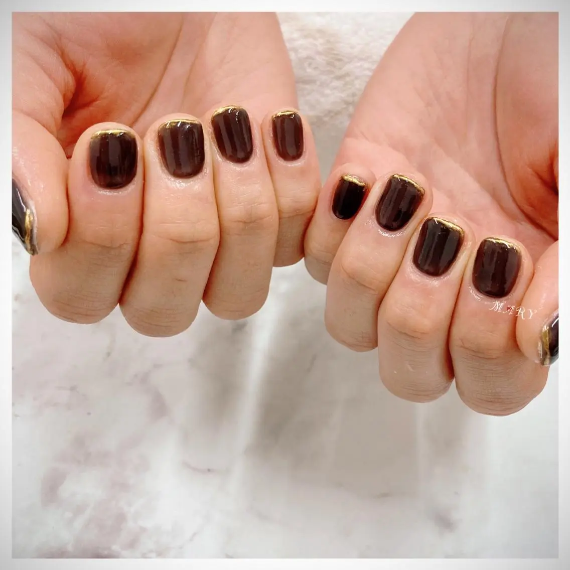 ネイル ミラーネイル ニュアンスネイル ワンカラーネイル スクエアネイル ハンドネイル Mary nail .narumiのネイルデザイン