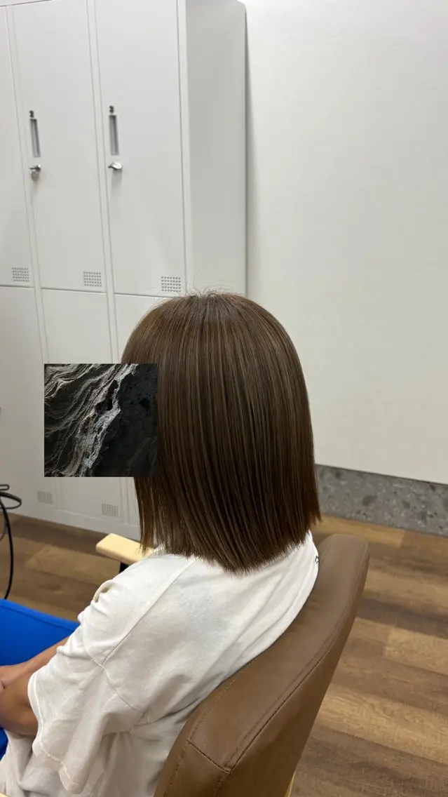 ミディアム カラー アッシュ "MIoKI"_ YUCCA eluaのヘアスタイル
