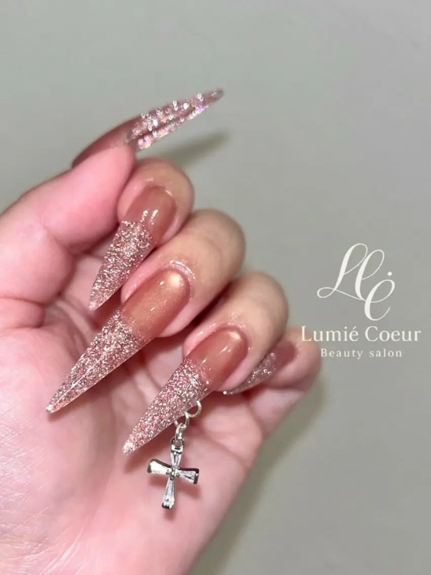 ネイル ハンドネイル LumiéCoeur Nanaeのネイルデザイン