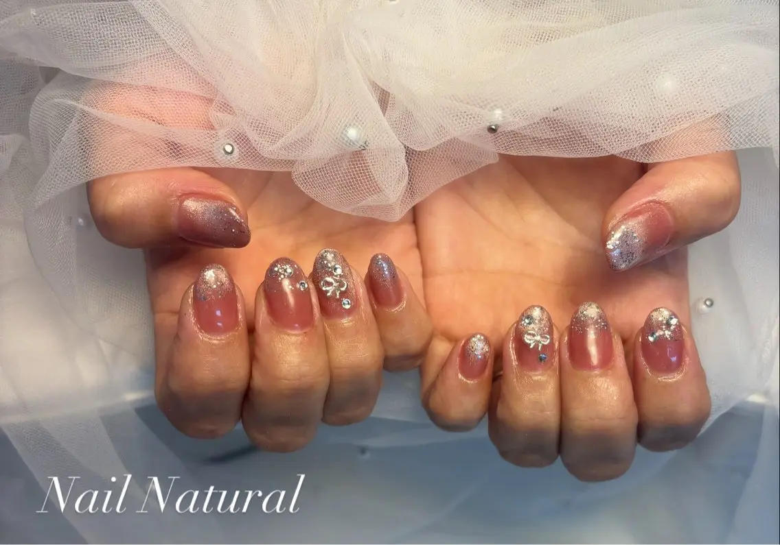 ネイル フラッシュネイル フットネイル フレンチネイル ジェルネイル ガラスフレンチ ハンドネイル Nail salon Natulalのネイルデザイン