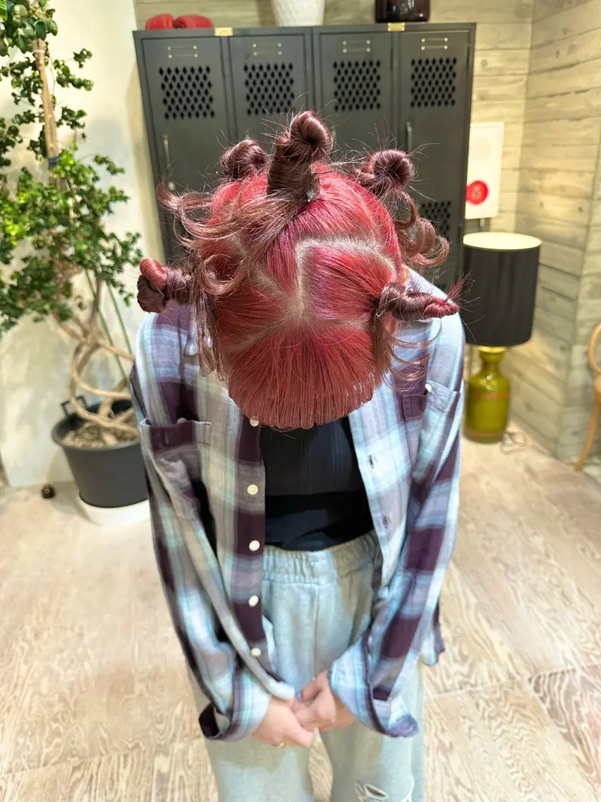 ロング カラー ヘアカラー トリートメント ヘッドスパ ヘアセット kai .のヘアスタイル