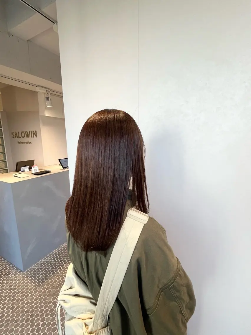 セミロング 縮毛矯正 カット ヘアカラー 縮毛矯正 大宮レイヤーカット× 透明感カラー　rioのヘアスタイル