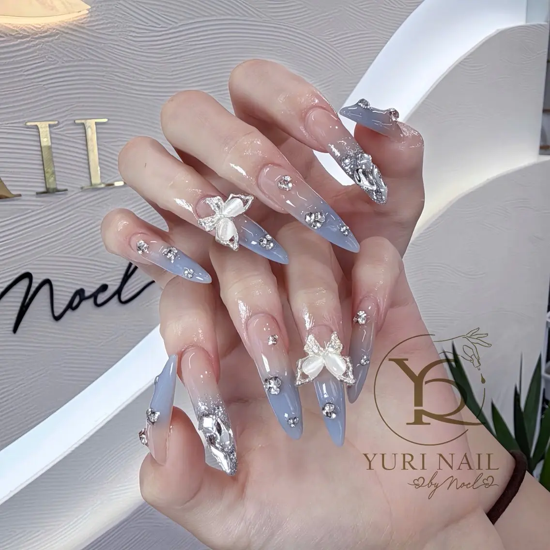 ネイル チークネイル フットネイル フレンチネイル グラデーション キラキラネイル ハンドネイル フットネイル ハンドケア YURI Nail Funabashiのネイルデザイン