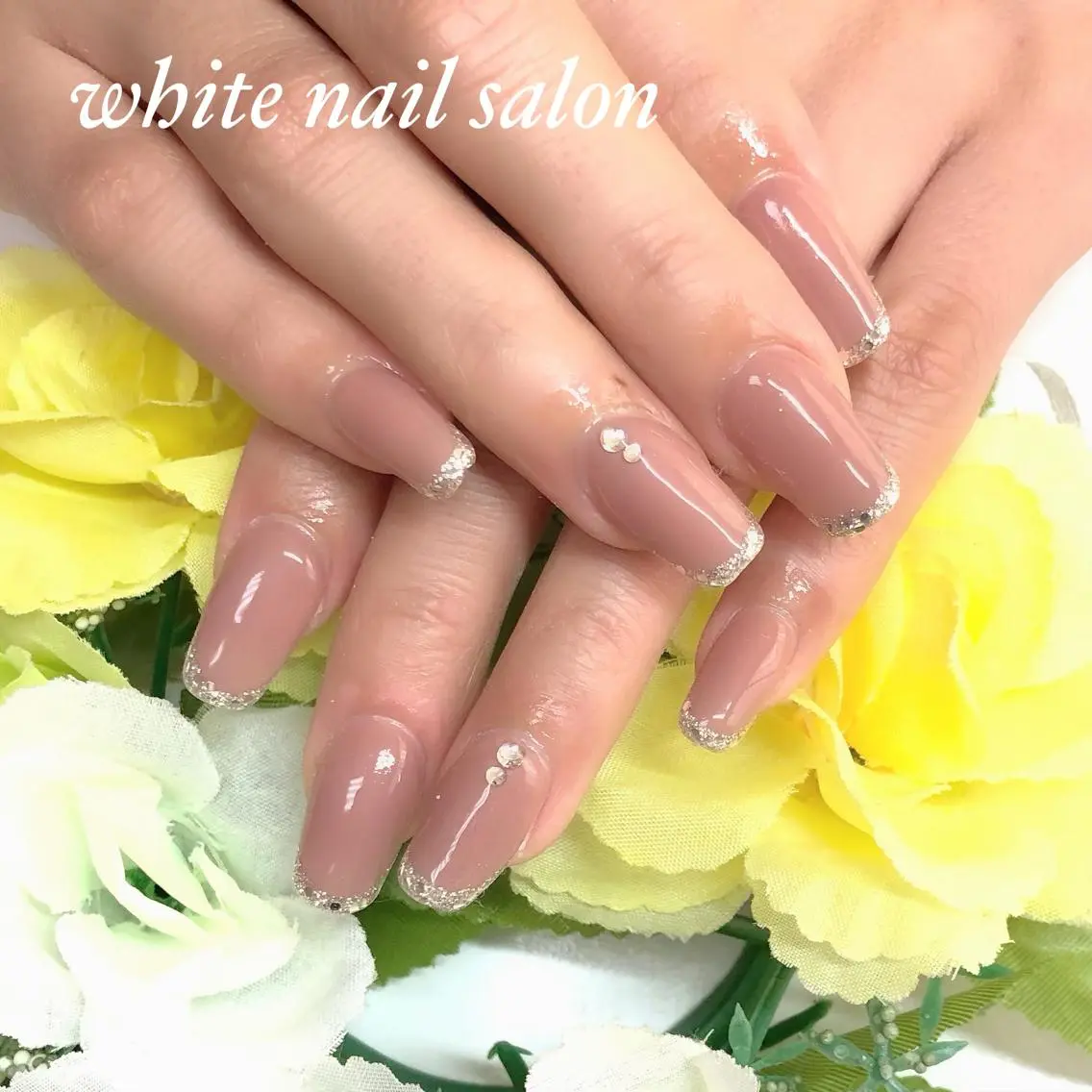 ネイル アートネイル 長さ出し フレンチネイル ジェルネイル ハードジェル ハンドネイル white nail salonのネイルデザイン