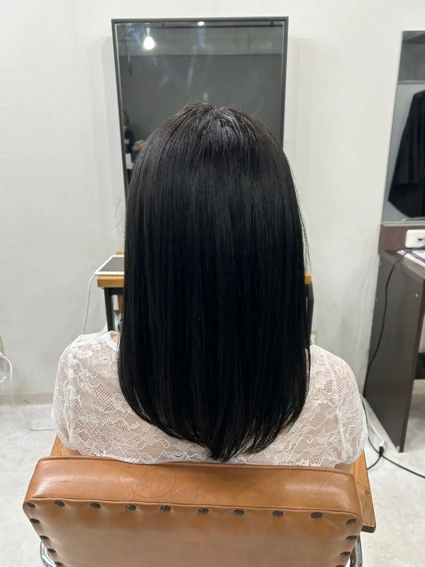 ロング カズキ🌼曲がる 縮毛矯正のヘアスタイル