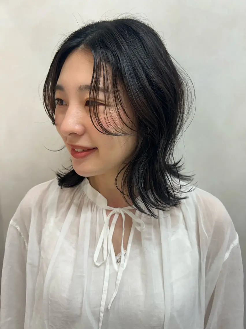 ミディアム カラー カット ヘアカラー ヘッドスパ SALOWIN栄 三丁目 木戸里実のヘアスタイル