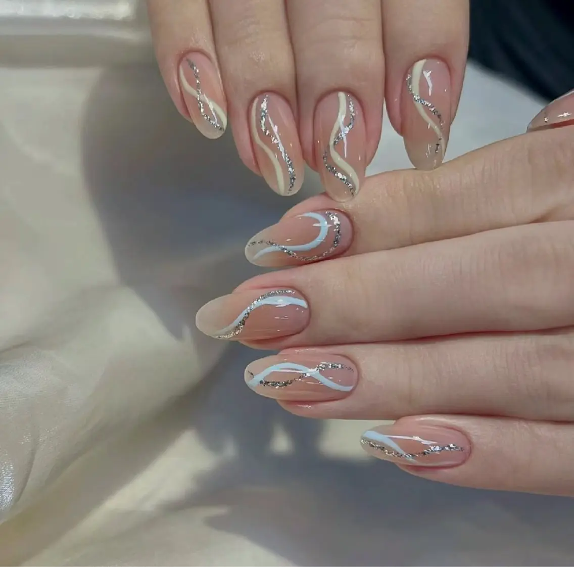 ミディアム ハンドネイル Daifuku nailsのネイルデザイン