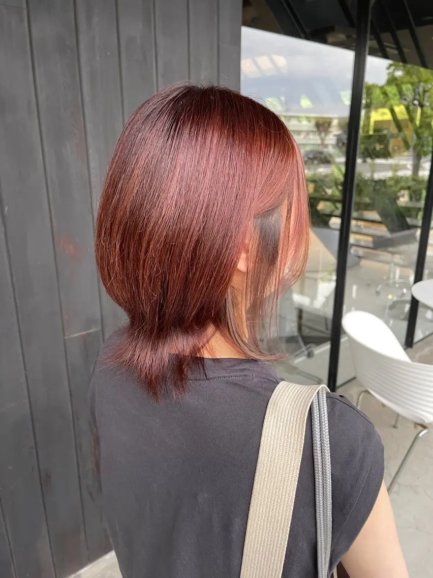 ミディアム カラー ベージュカラー ピンクカラー ピンクベージュ カット ヘアカラー トリートメント 三好 達也のヘアスタイル