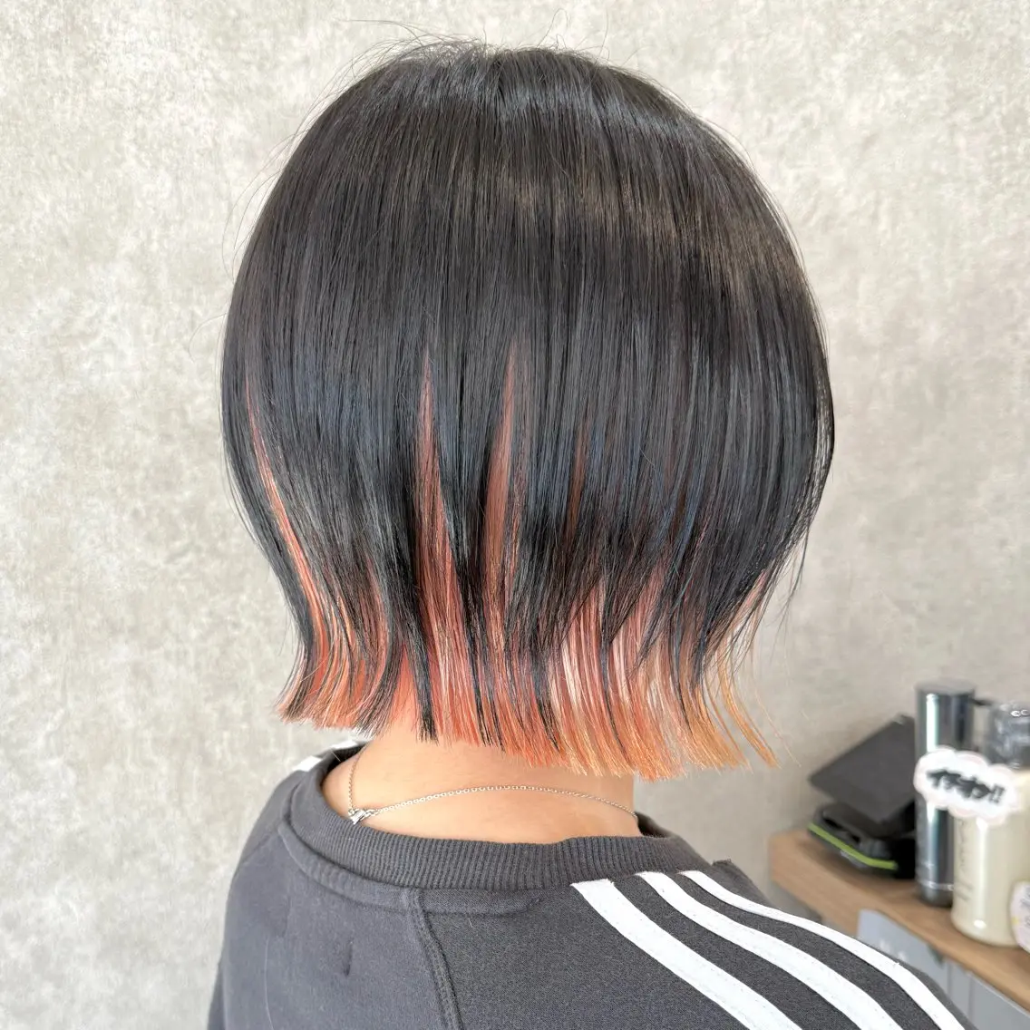 【🍒印象を少し変えたい方🍒】カット➕《ケアブリーチ使用》インナーカラー or イヤリングカラーの写真