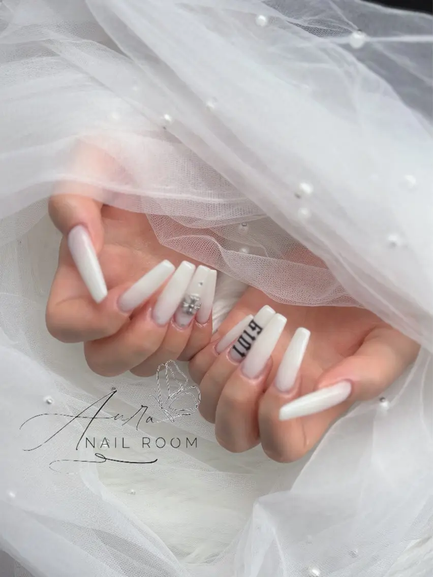 ネイル Aura Nail Roomのネイルデザイン