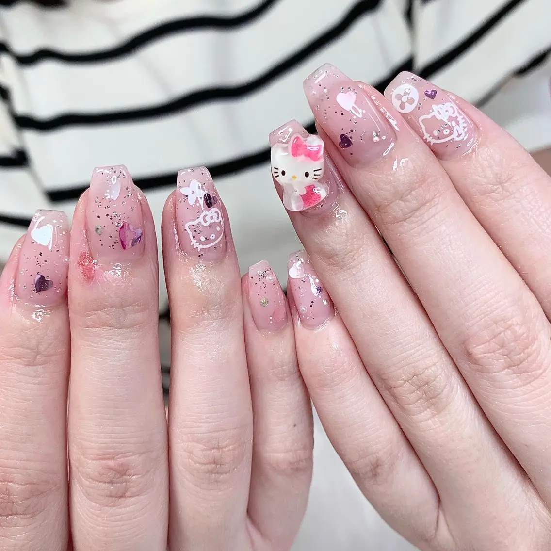 ネイル ハンドネイル La neige* yuki 🐩🌙のネイルデザイン