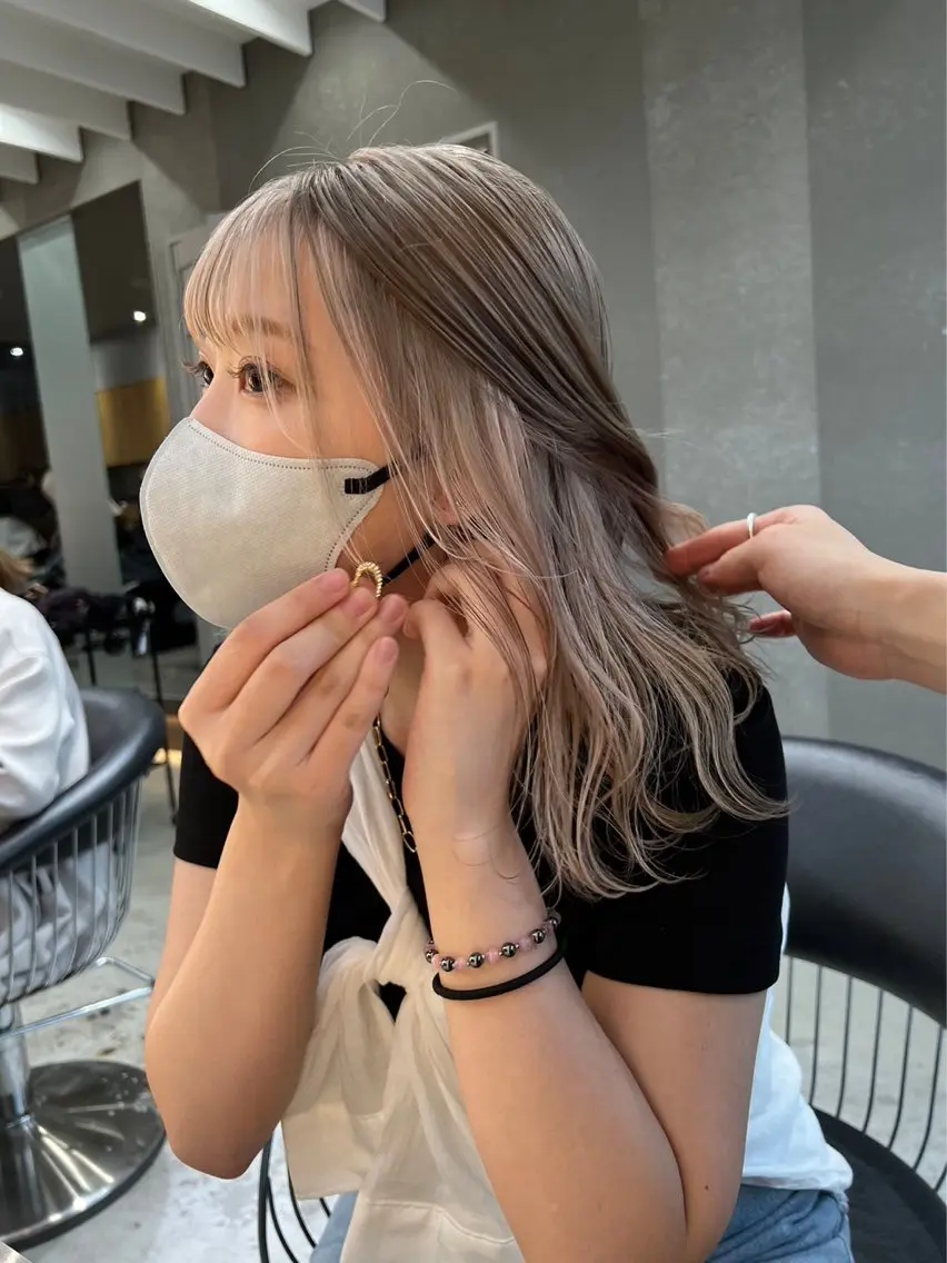 フェイスフレーミング（ケアブリーチ）×フルカラー×カット×トリートメントの写真