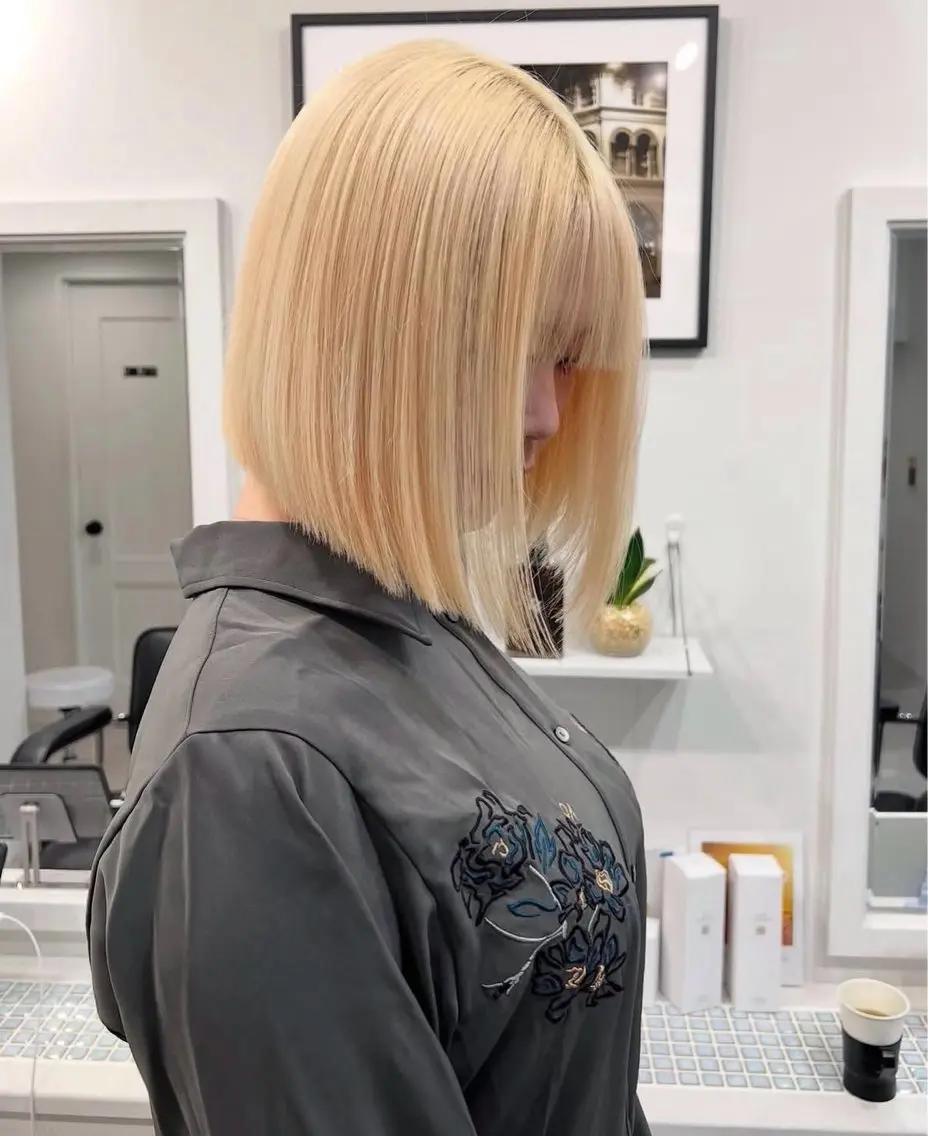 ショート カラー ヘアカラー 𝐑𝐀𝐈𝐇𝐀 /カラーモデル🤍のヘアスタイル