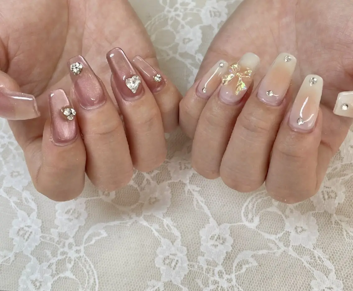 ネイル チークネイル マグネットネイル ワンホンネイル ハンドネイル ハンドケア 心斎橋Salon Epokkuのネイルデザイン