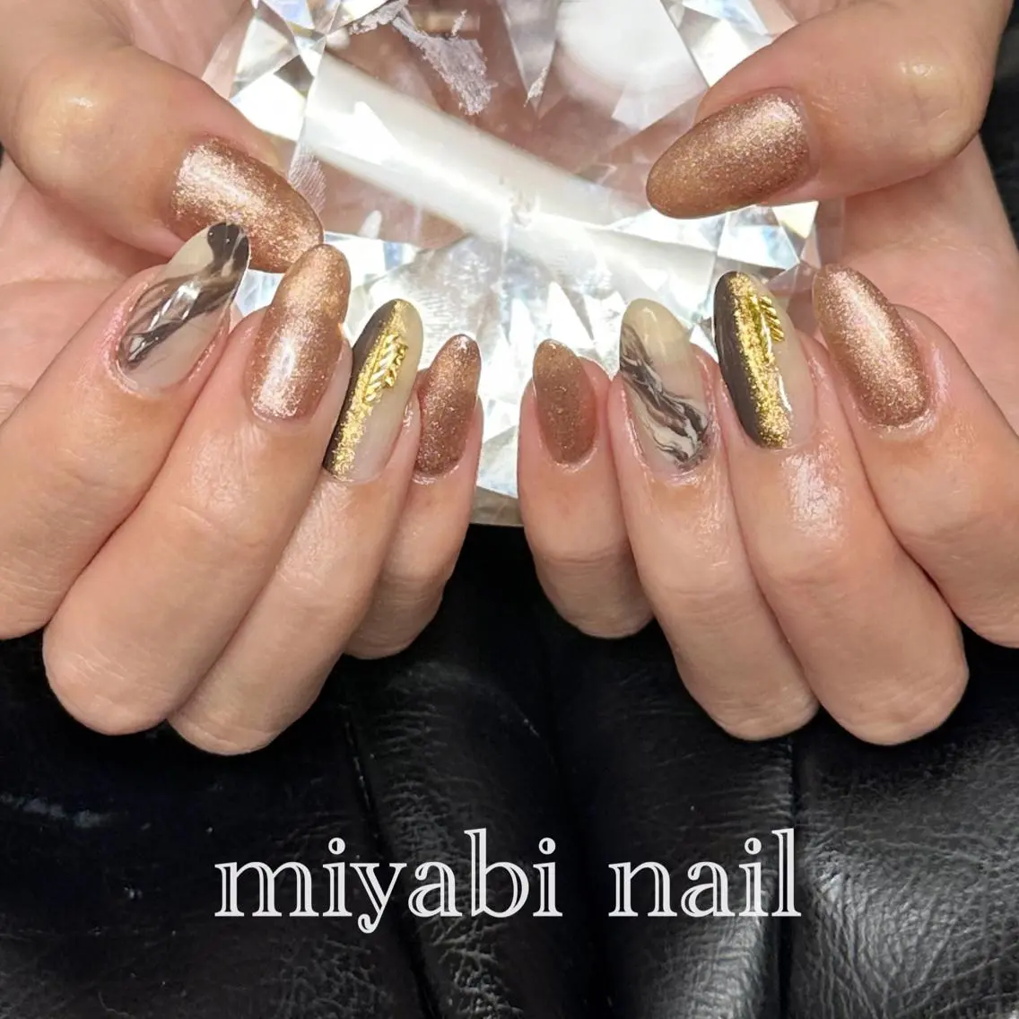 ネイル アートネイル ブラウン ジェルネイル ラメ(グリッター) 持ち込み ハンドネイル miyabi nail 桂川駅近くのネイルデザイン