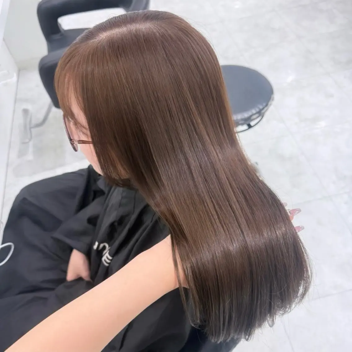 カラー ヘアカラー トリートメント 🤍ブリーチなし ブラウンhimi🤍のヘアスタイル