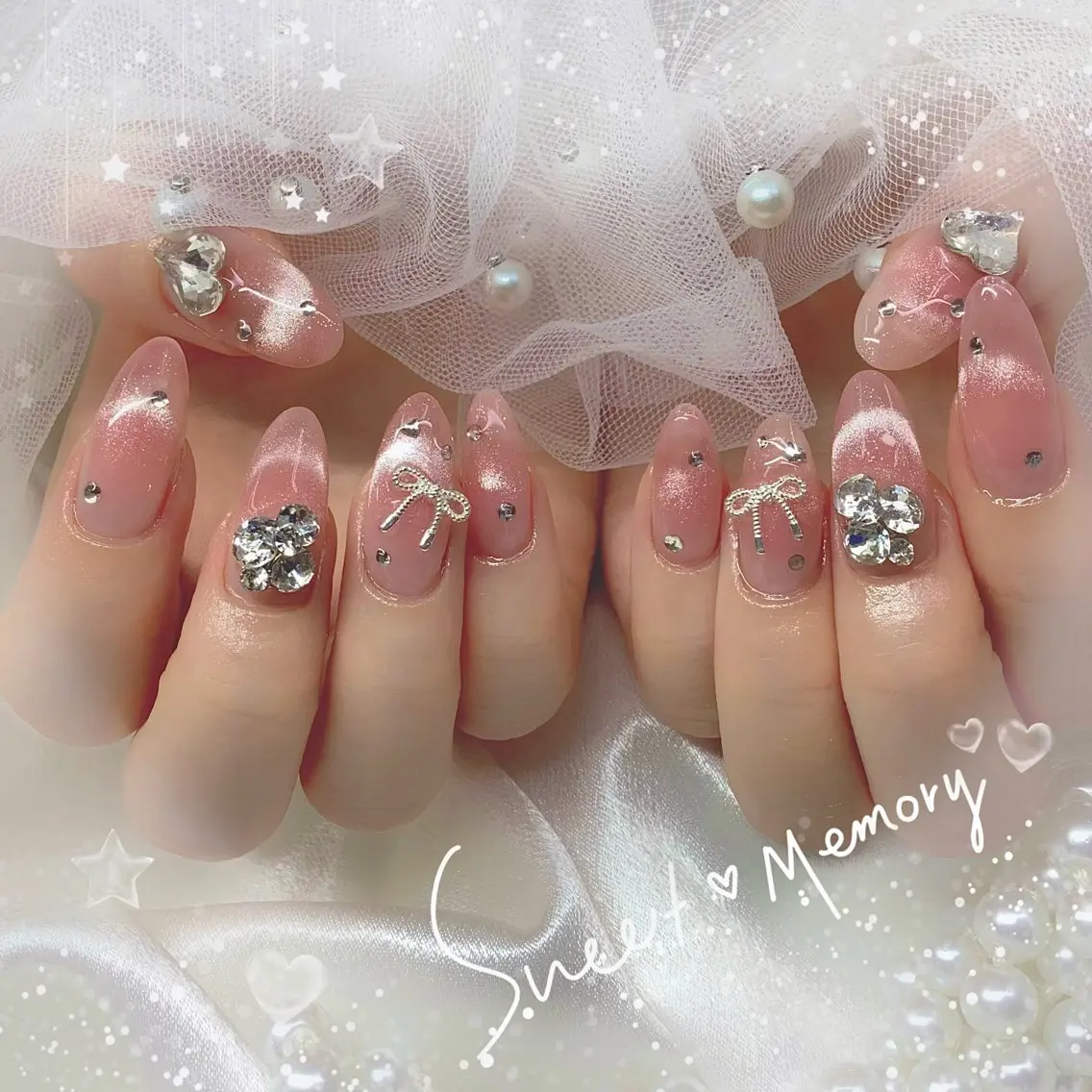ネイル チークネイル フレンチネイル ガーリー ガラスフレンチ グラデーション ハンドネイル ハンドケア Chill Nailsalonのネイルデザイン