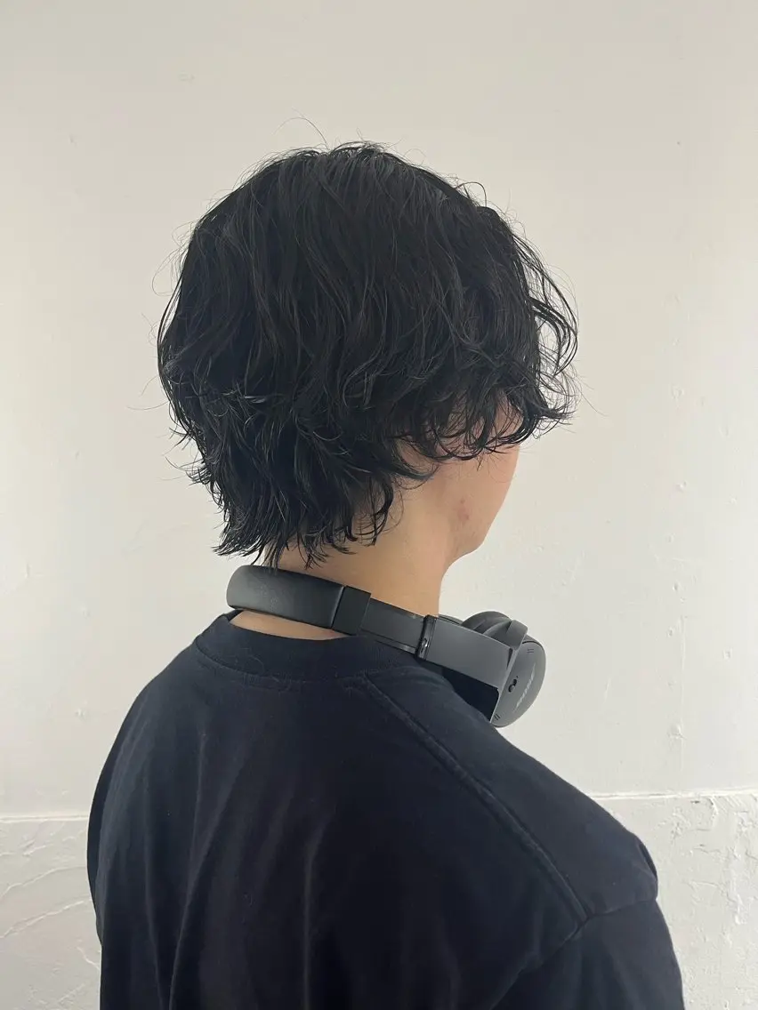 ショート カラー パーマ メンズ 🦠デザインカラー/ 魚瀬あおい🦠のヘアスタイル