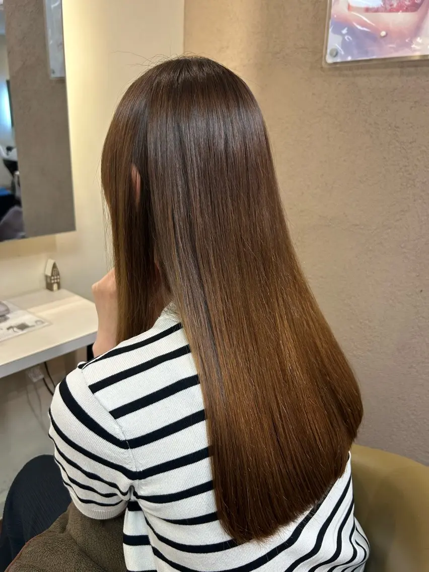 ロング 佐々木 麻衣のヘアスタイル