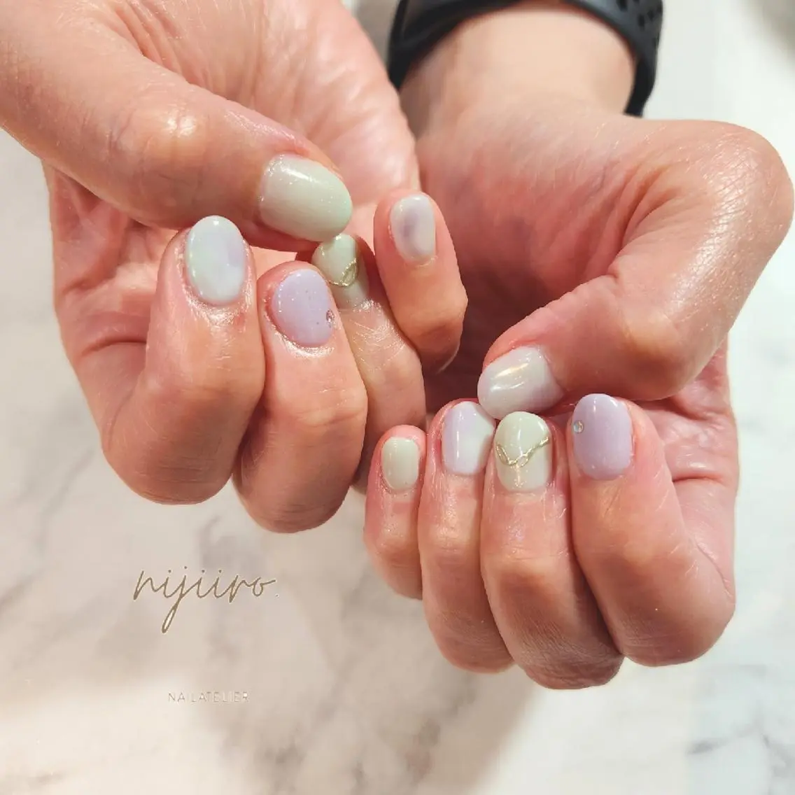 ネイル ハンドネイル nijiiro🌈 サトウのネイルデザイン