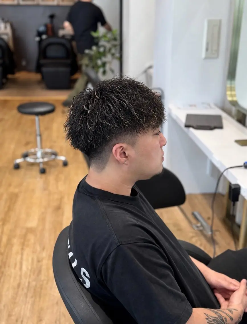 メンズ メンズパーマ カット パーマ メンズ特化 TAKUYAのヘアスタイル